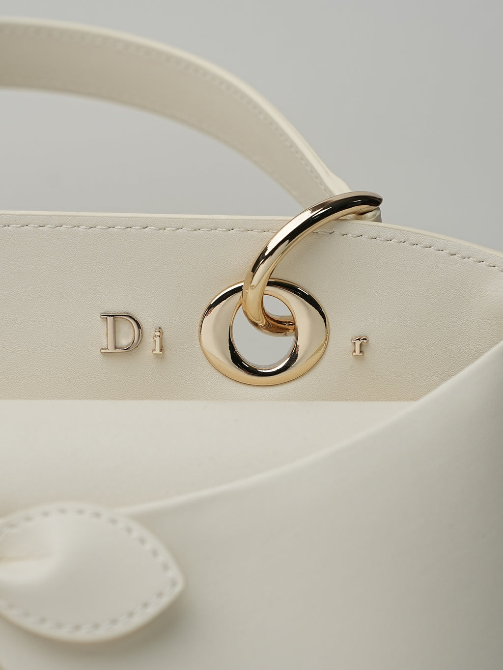 B1P36D89 Popular leather bag