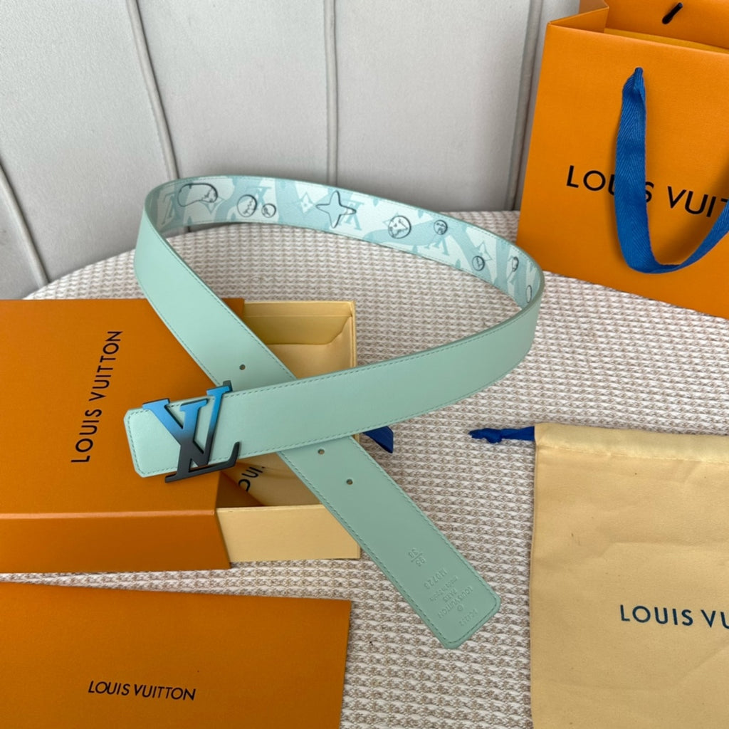 P1Q64E139 Popular High quality leather belt With full package