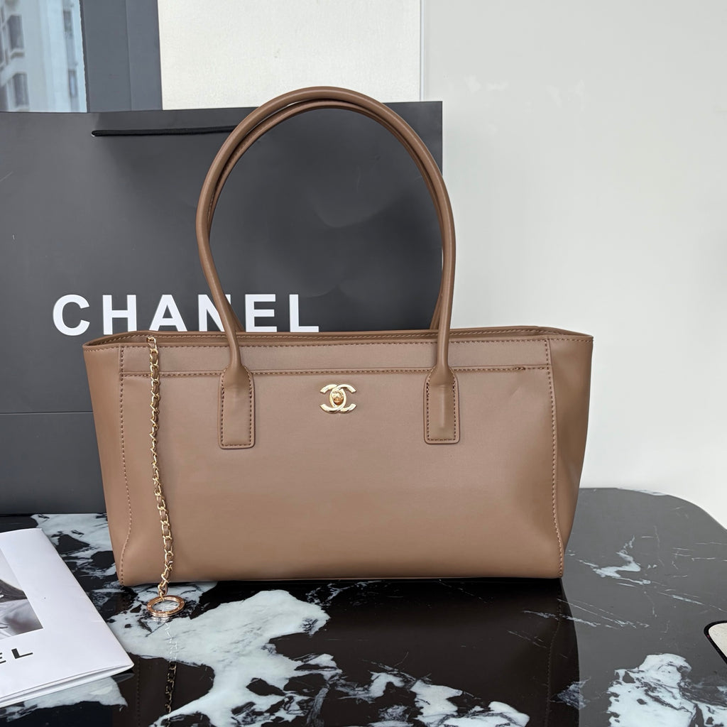 B1P46C179 Popular leather bag