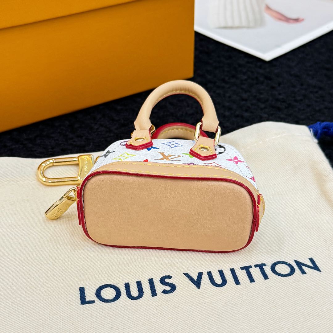 A1Z105E5 Popular bag 's charms accessories