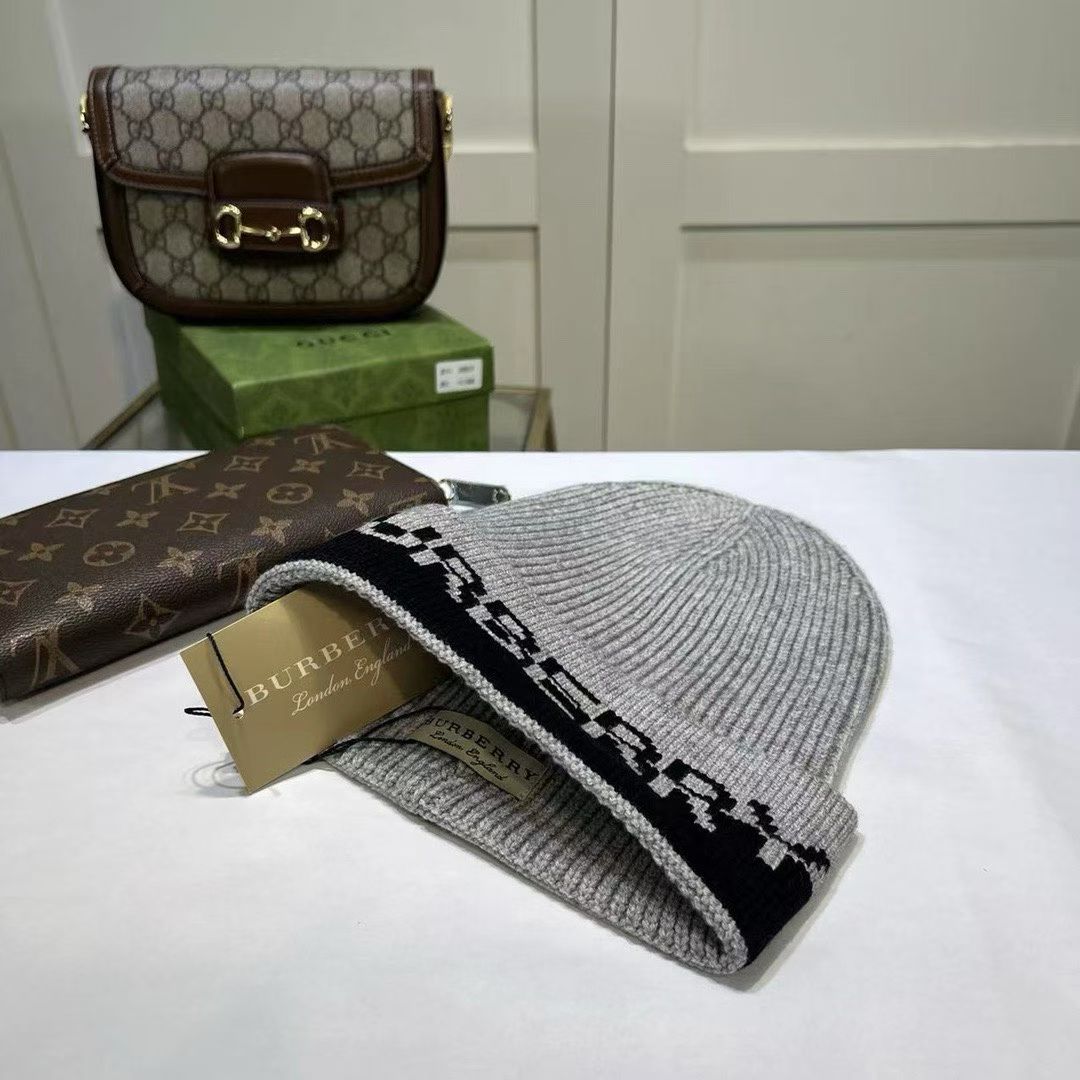 M1R86R80 Popular hats