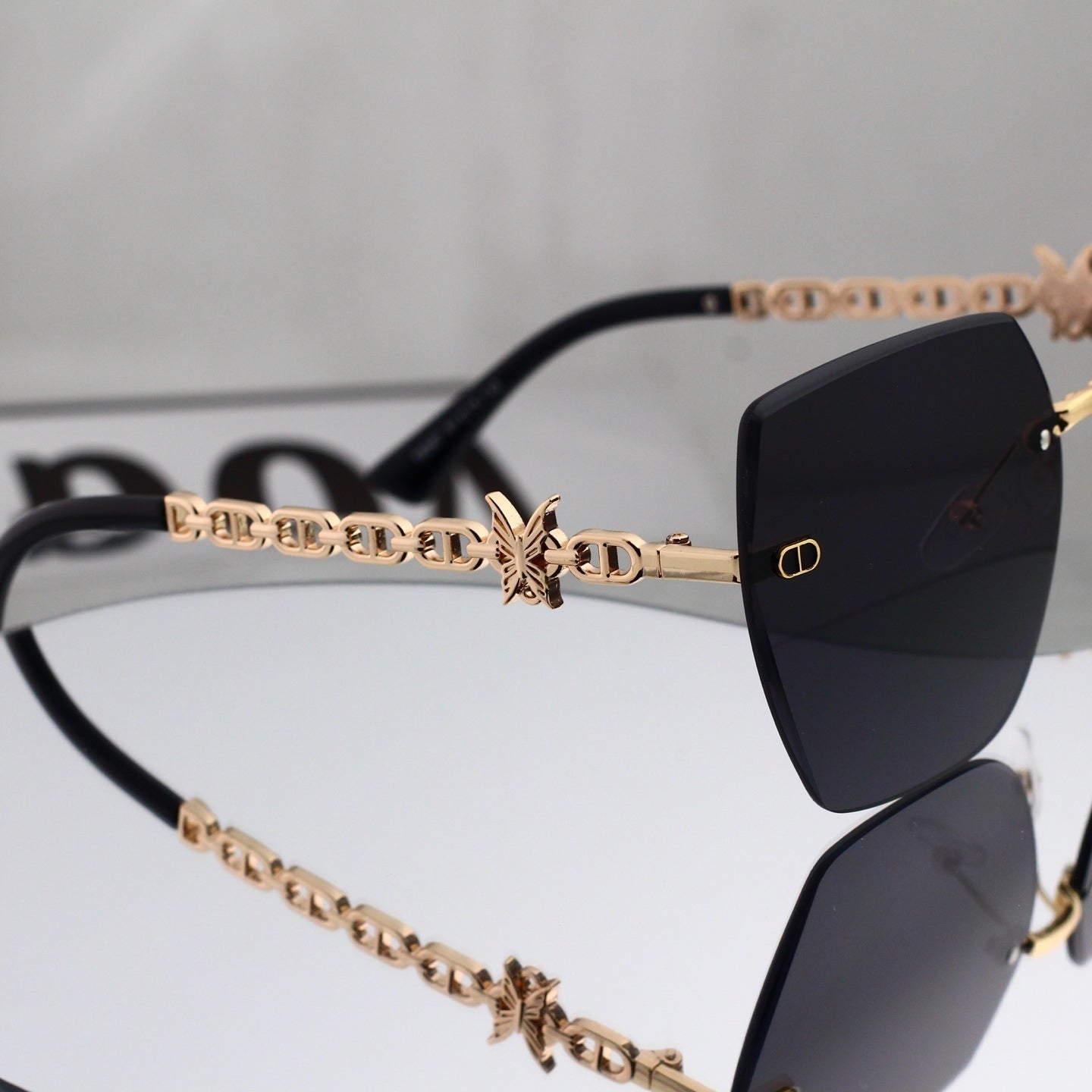 T1P56D67 Popular Sunglasses