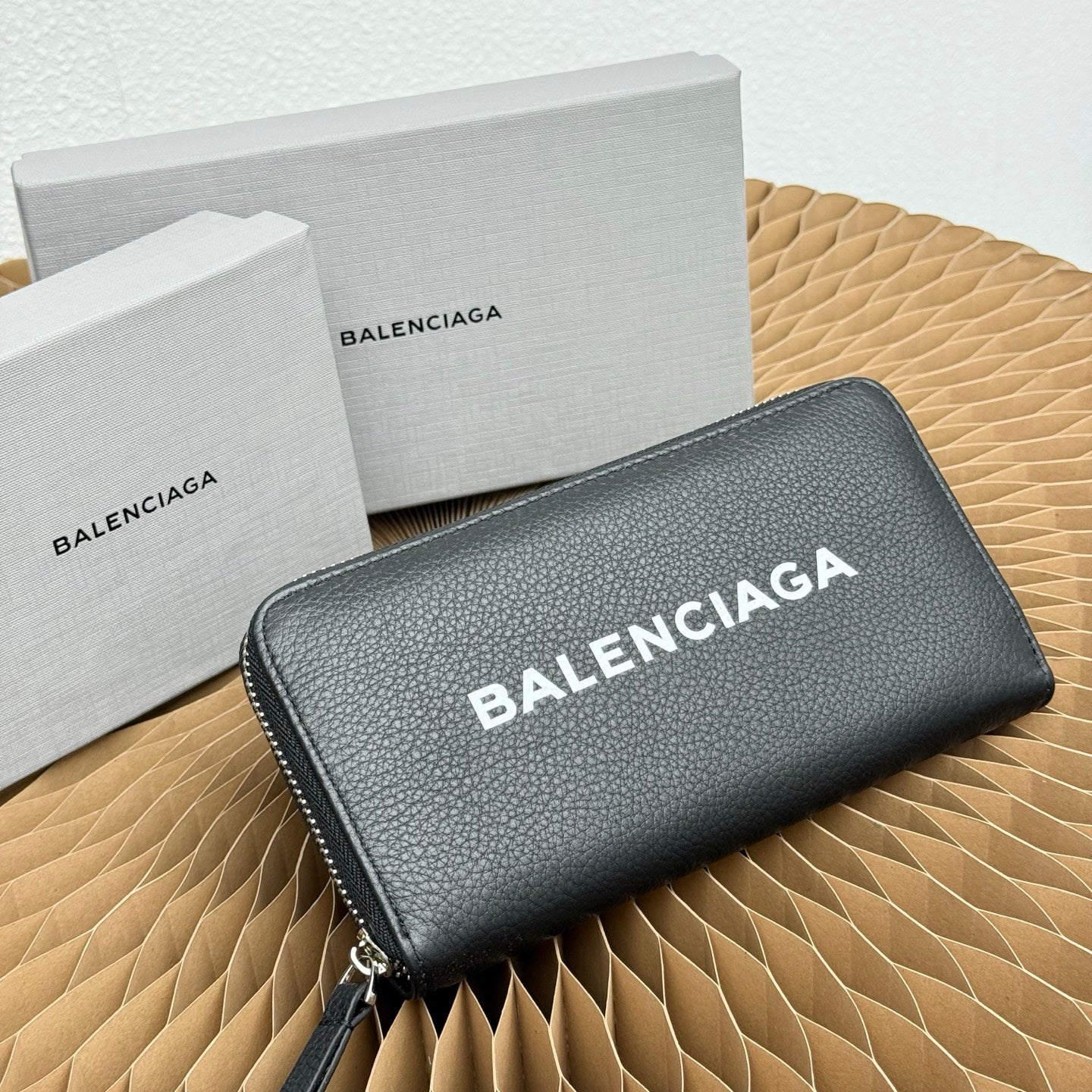 B1P46j172 Popular leather wallets