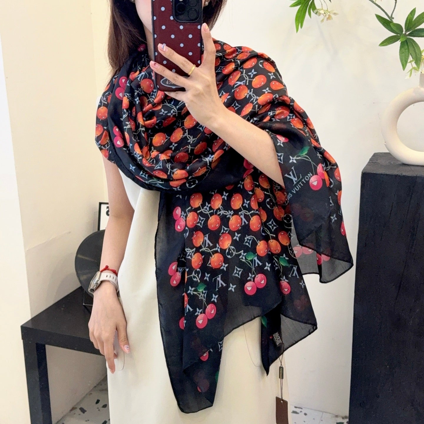 W1Z35E199  Popular Silk Scarve