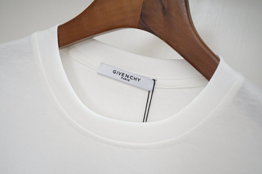 U1R76A4 Popular T-shirts