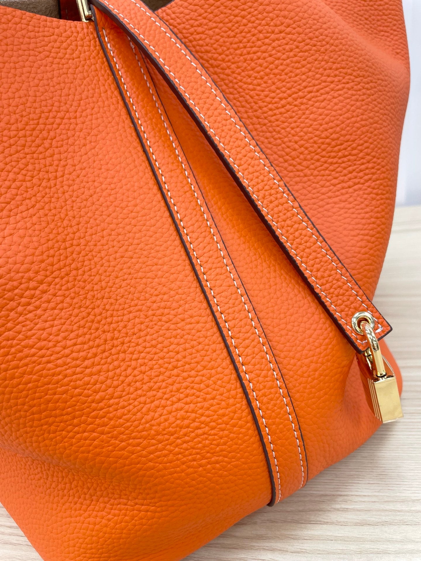 B1R15H5 Popular   leather bag
