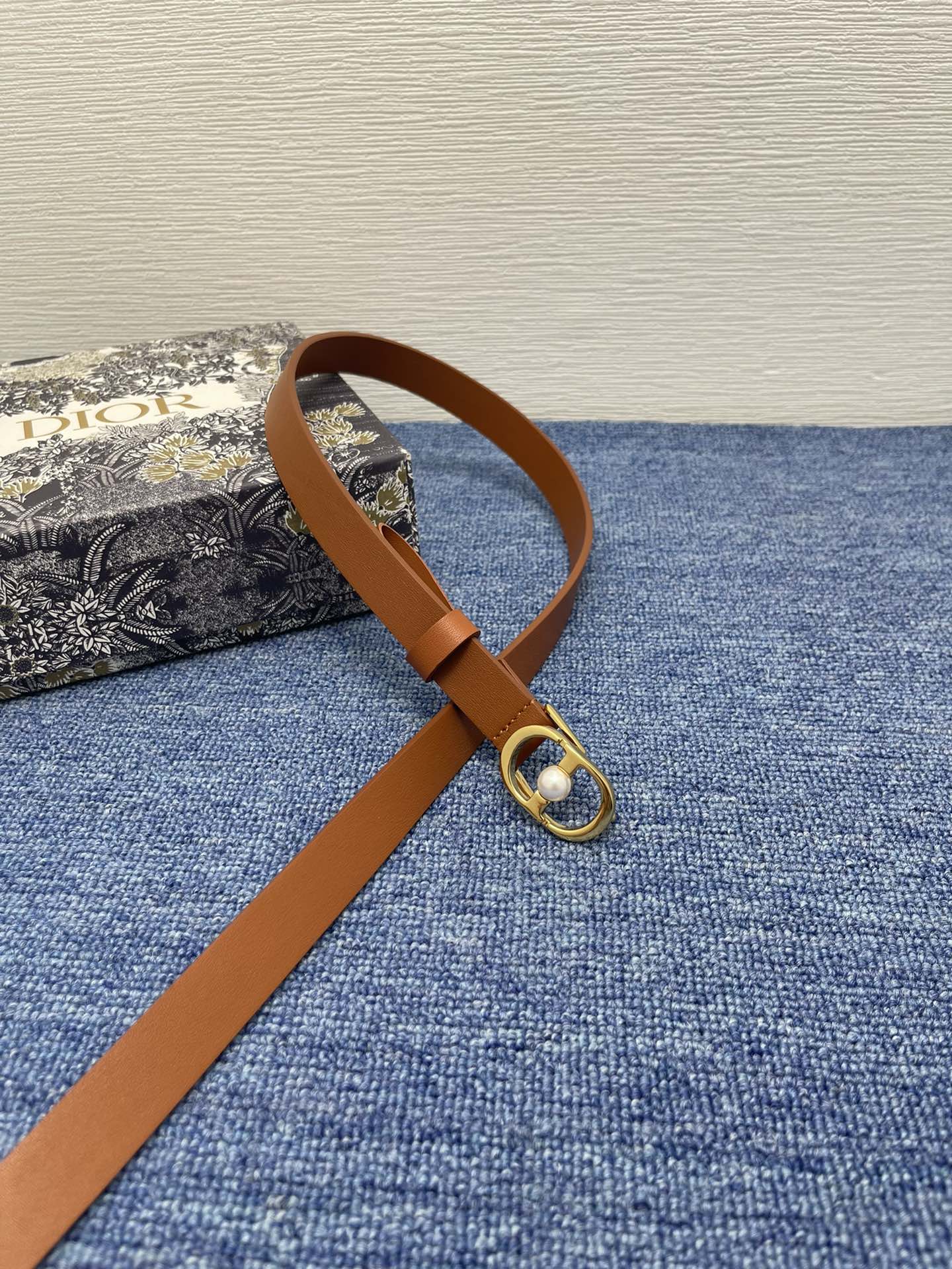 P1R55D198 Popular   High quality belt With full package