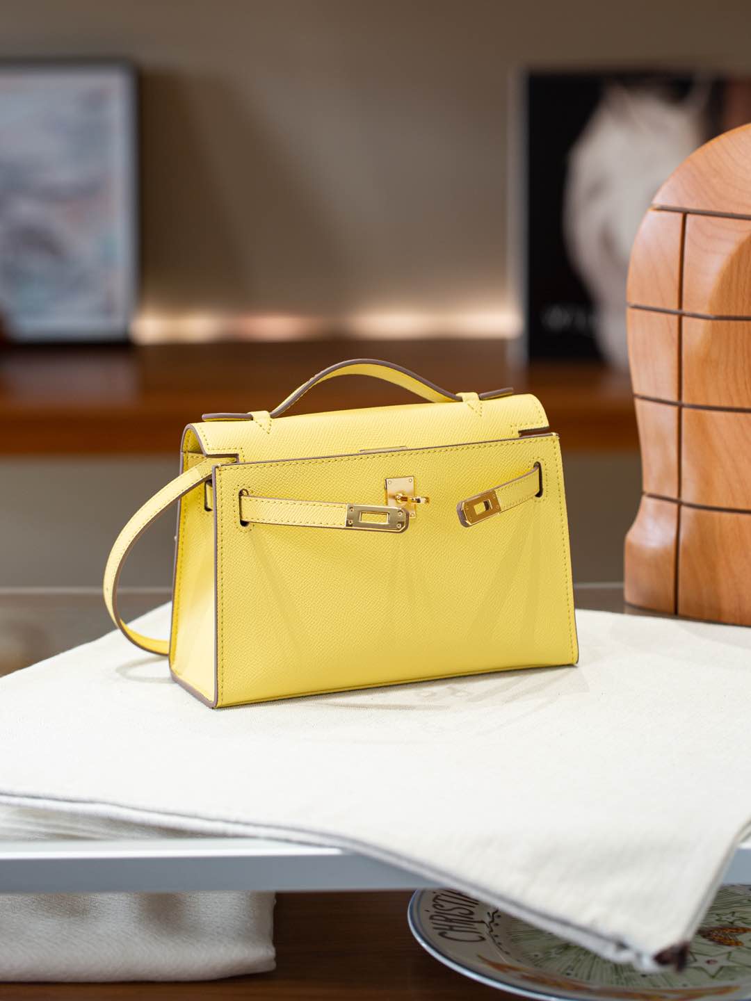 B1R66A5 Popular leather bag