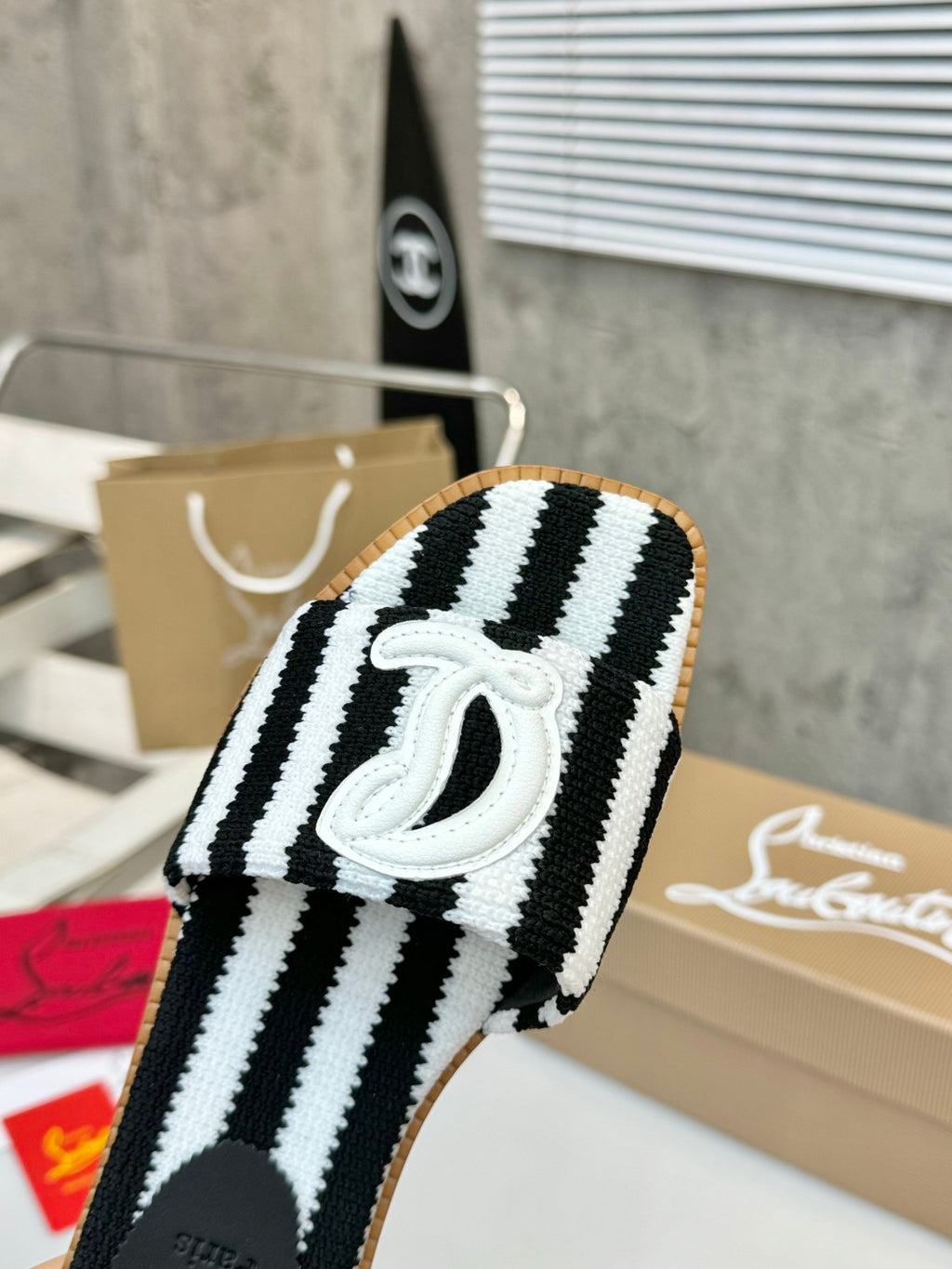 Z2XA10 Popular leather + knitted sandals