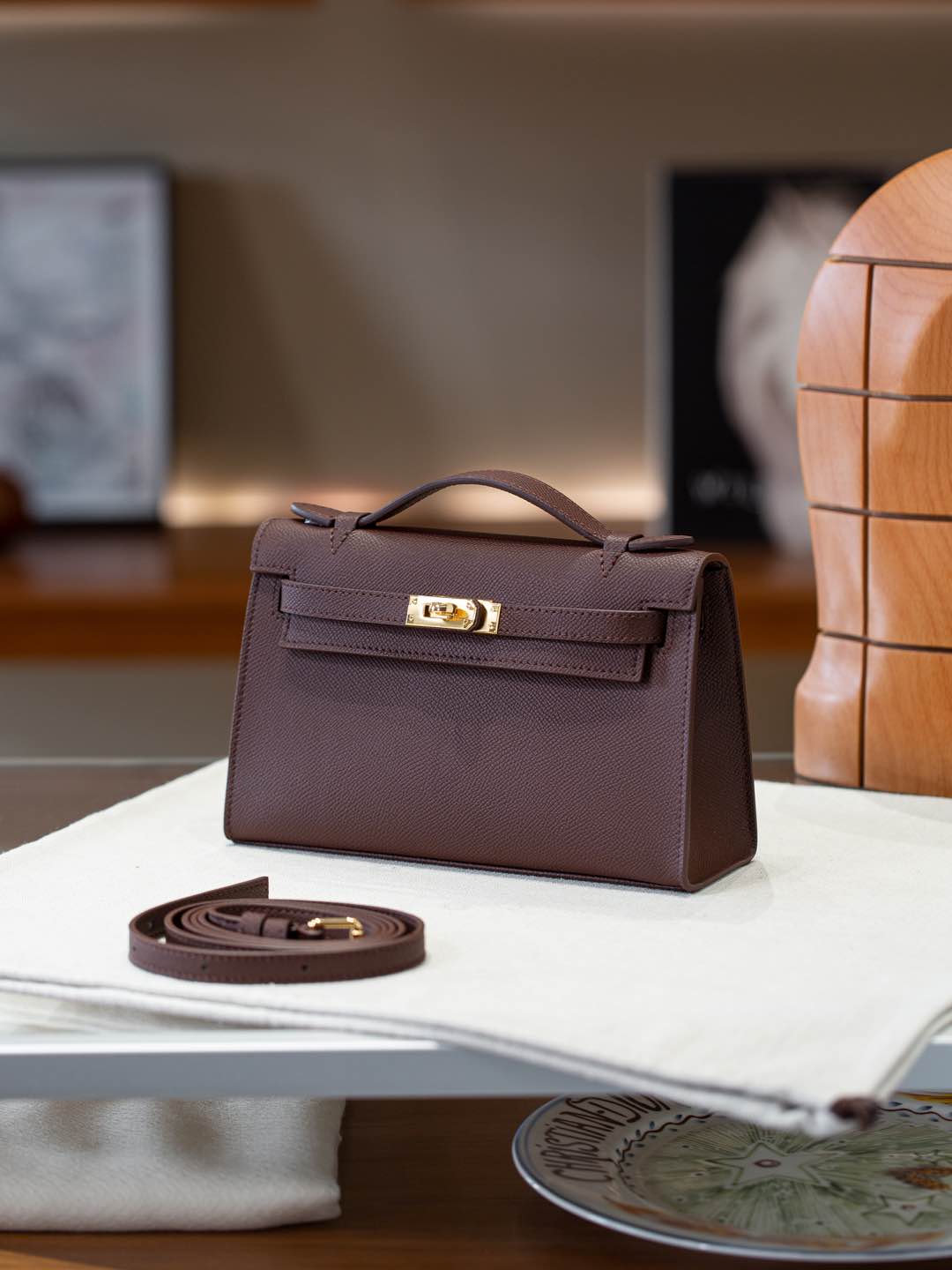 B1R66A6 Popular leather bag