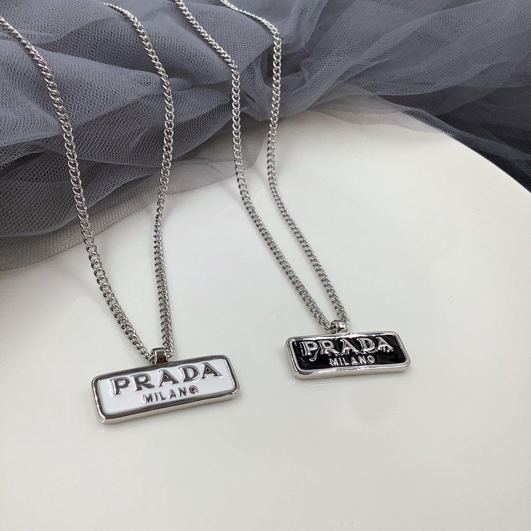 X1R75P93X Popular  Necklace