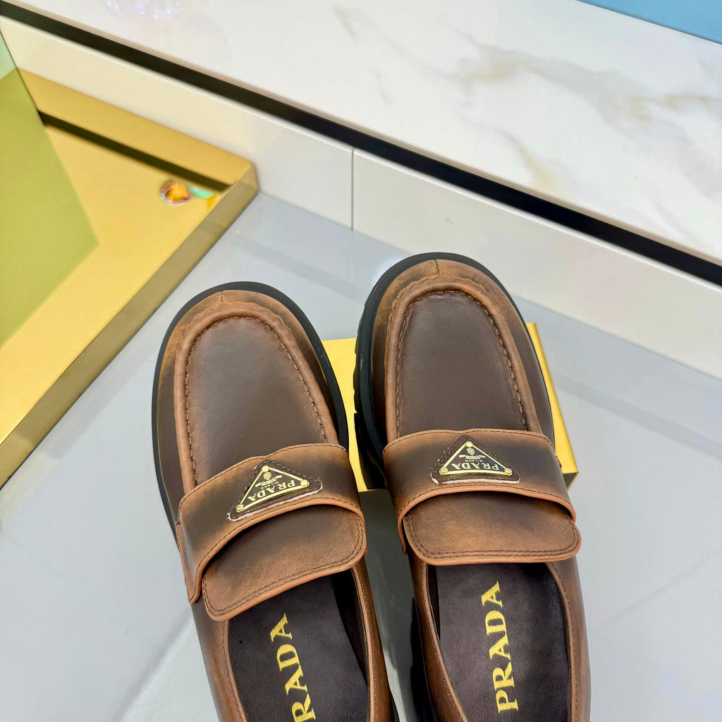 Z2Q105P307 Popular high-quality Shoes