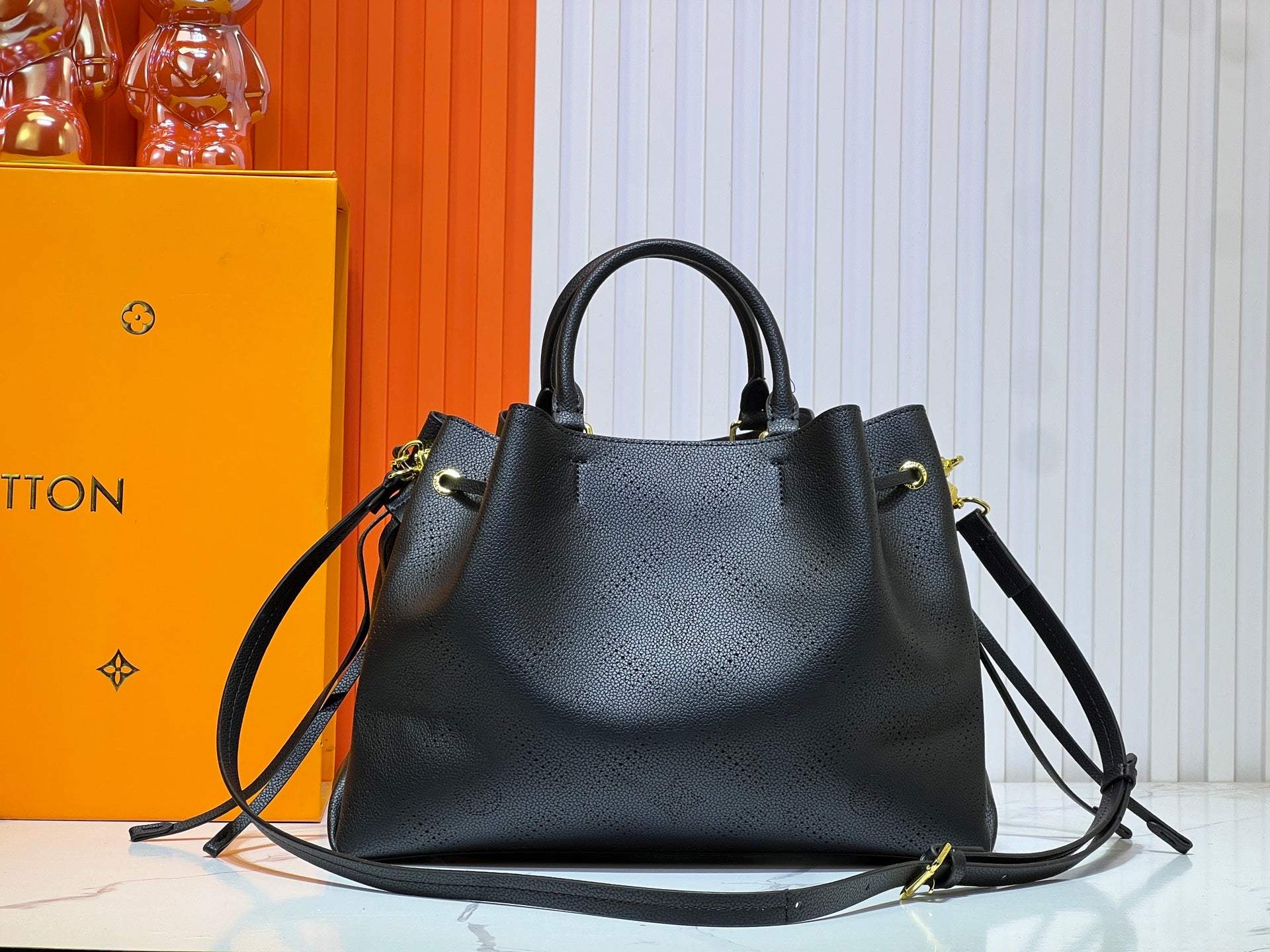 B1N55E40 Popular  eather bag
