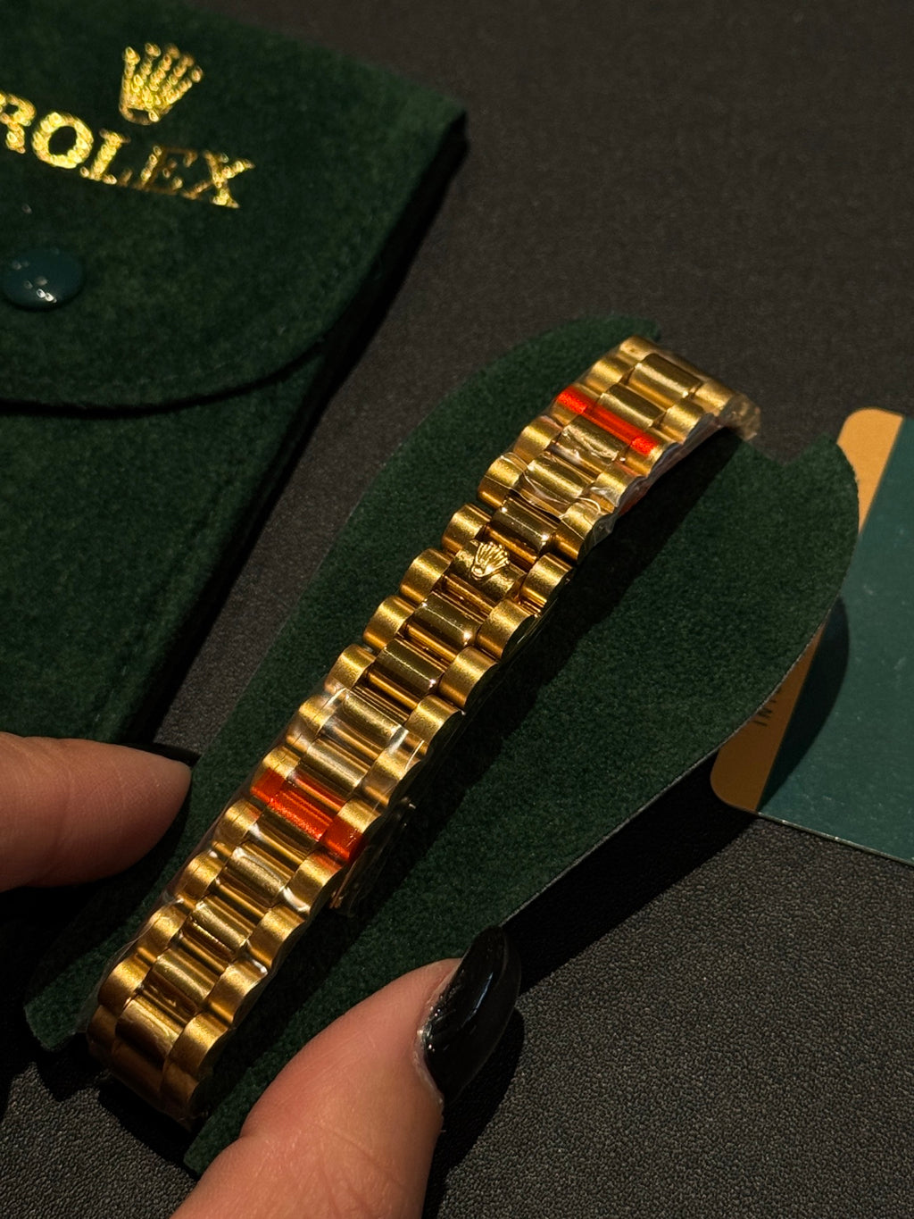 L1R36L15 Popular Watches