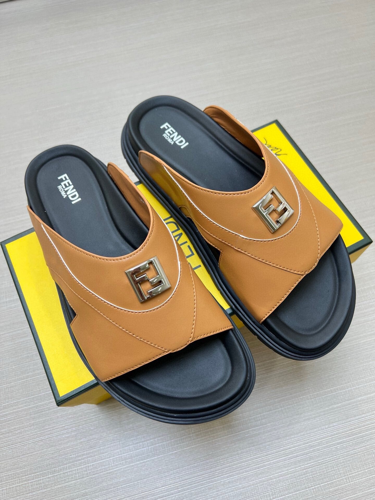 Z5LF221 Popular Slippers