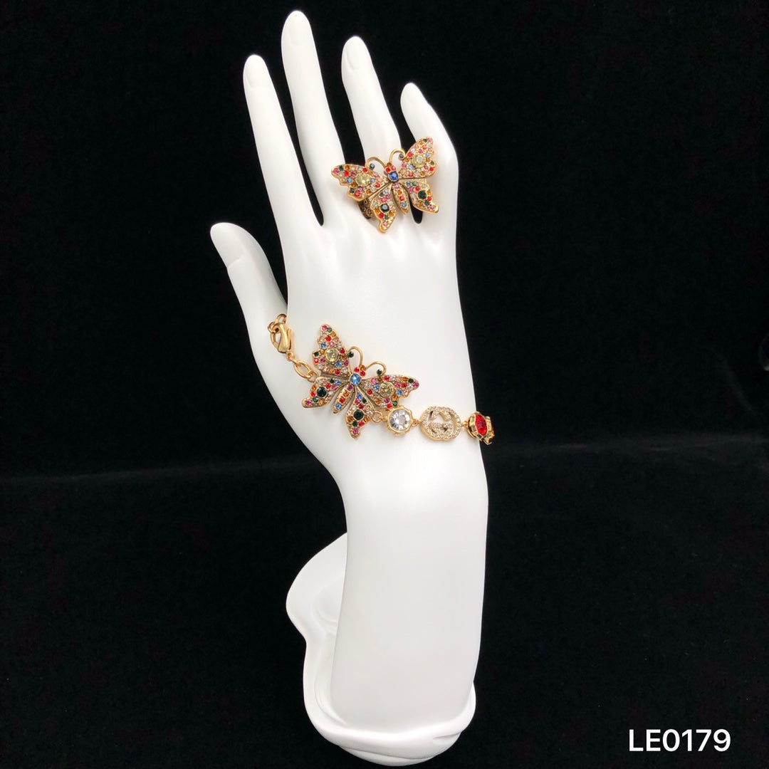 X1Z94B957X  Popular  Rings. Earrings .Bracelets .Necklaces
