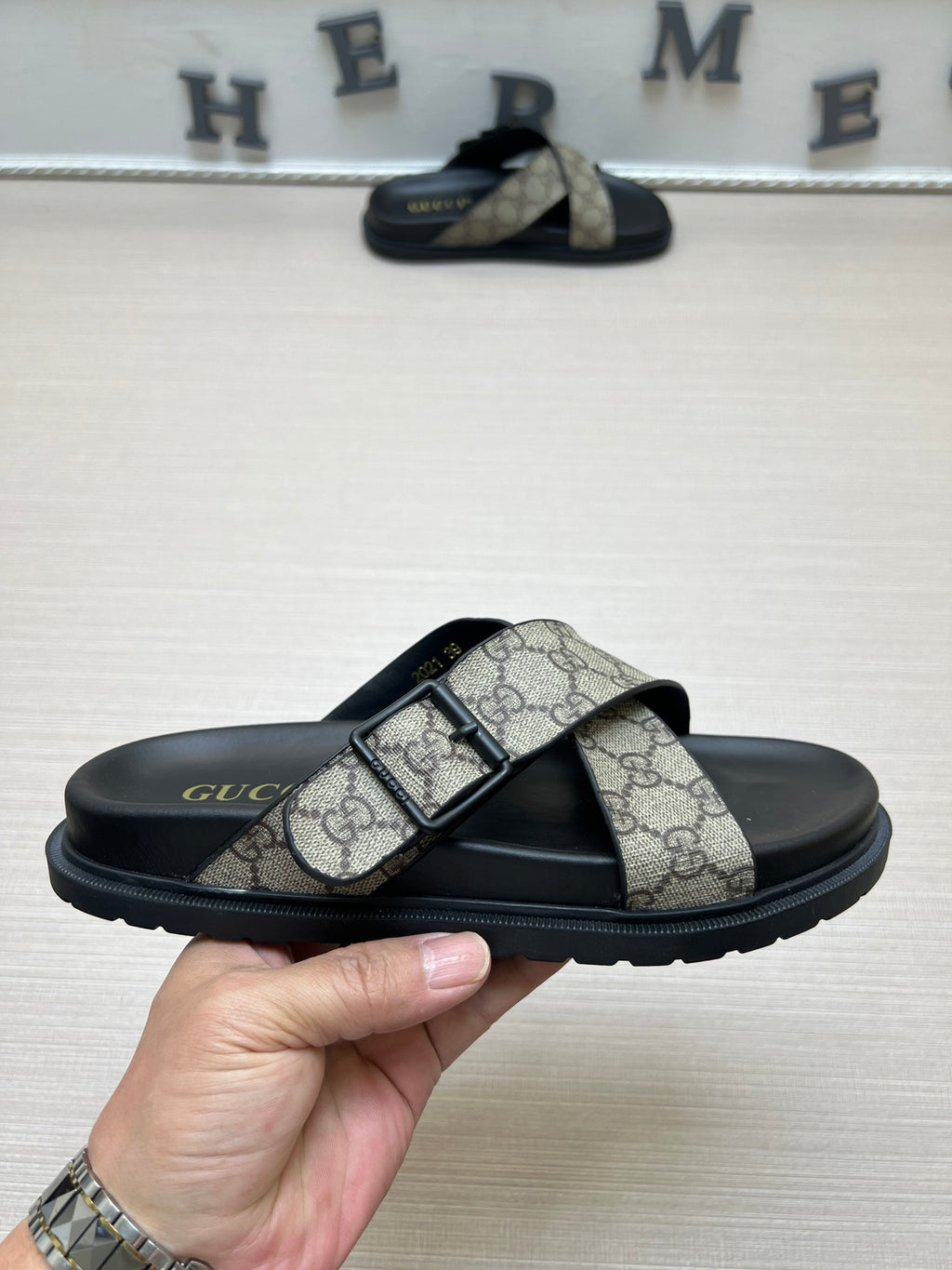 Z5ZB90 Popular slippers