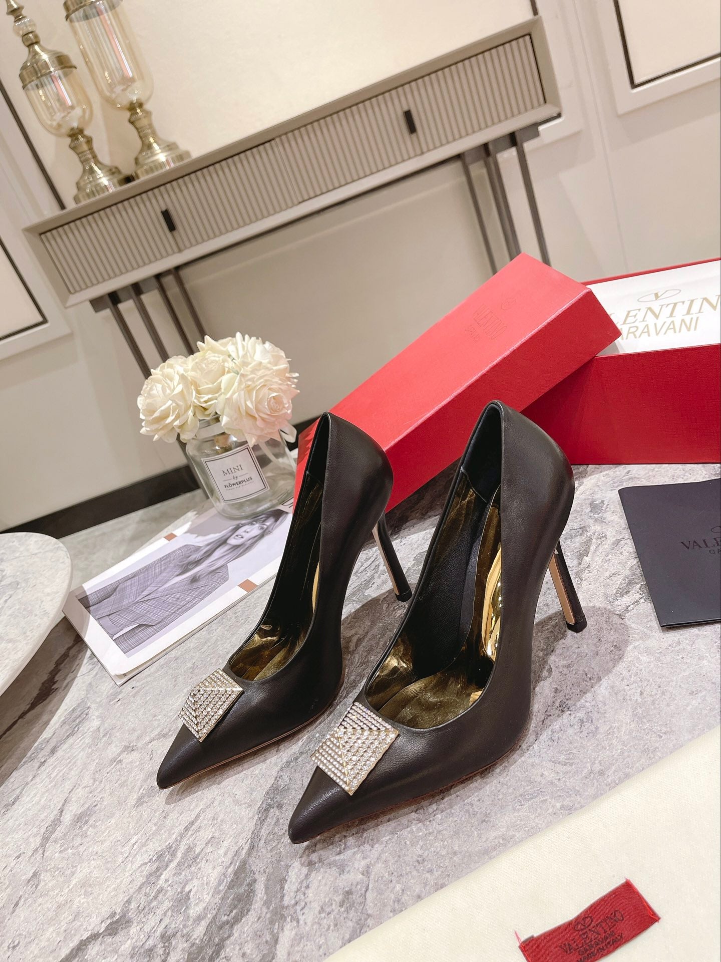 Z1WVL263 Popular sandals High heels
