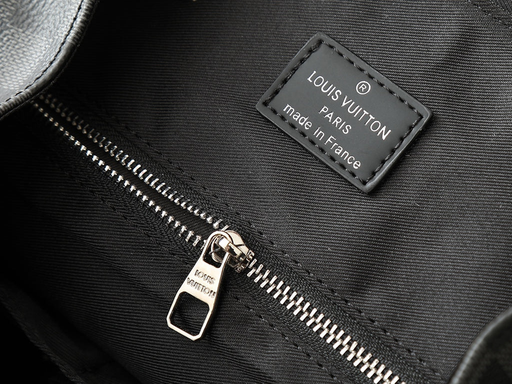 B1W25E70 Popular  Backpacks