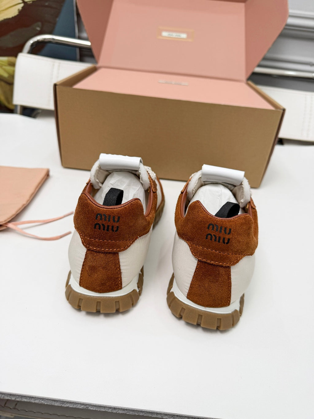 Z2P36A55 Popular high-quality leather Shoes