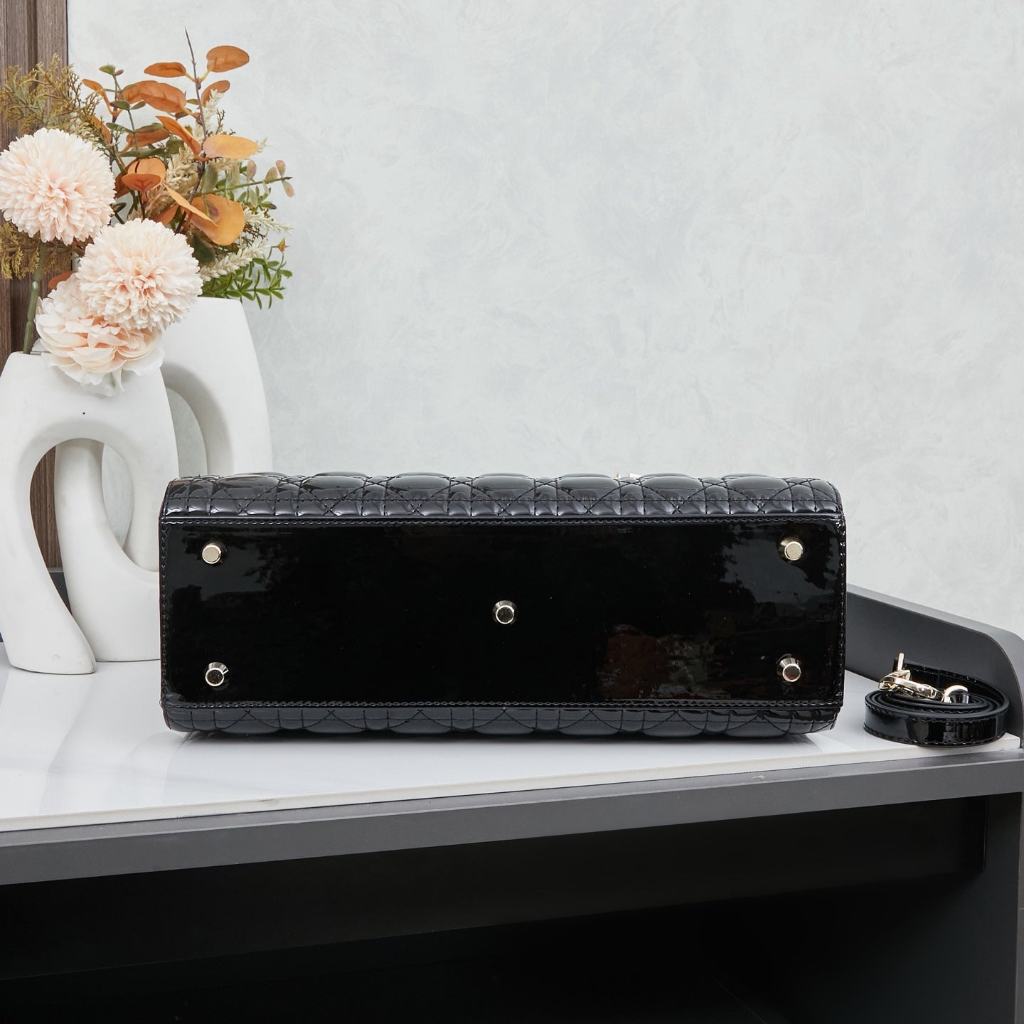 B1P36D88 Popular leather bag
