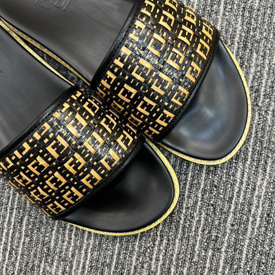 Z5XF104 Popular Slippers