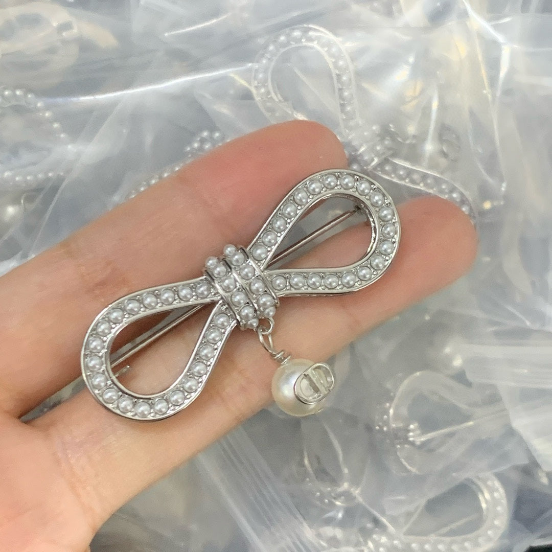 X1Z55D81X Popular Brooch