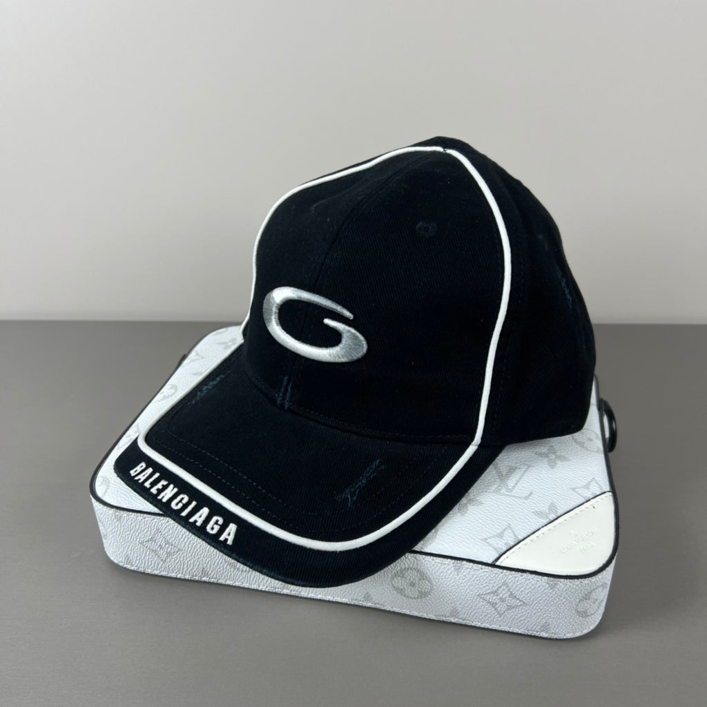 M1Z25J527 Popular hats