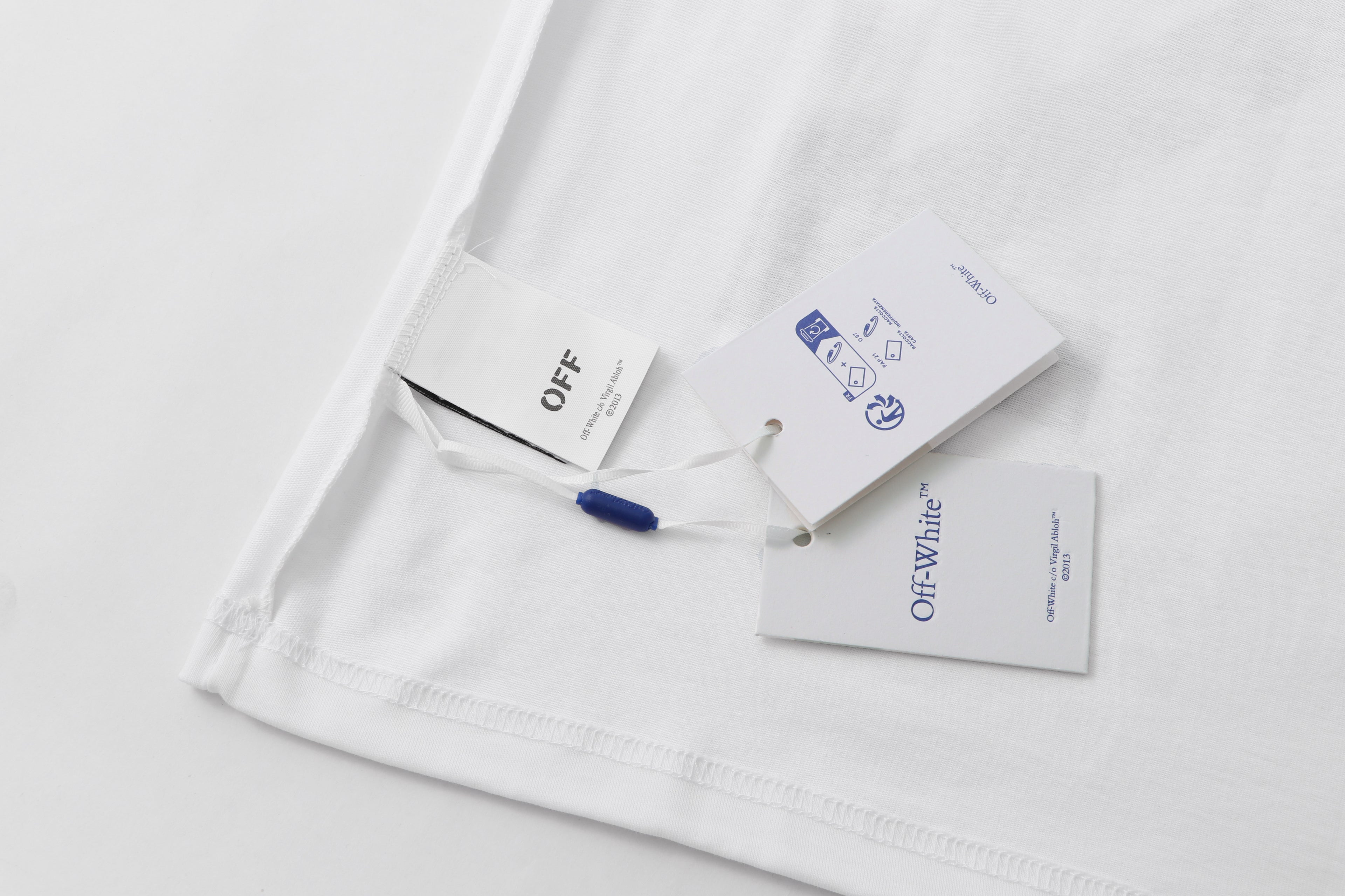 U1P36A4 Popular T-shirts