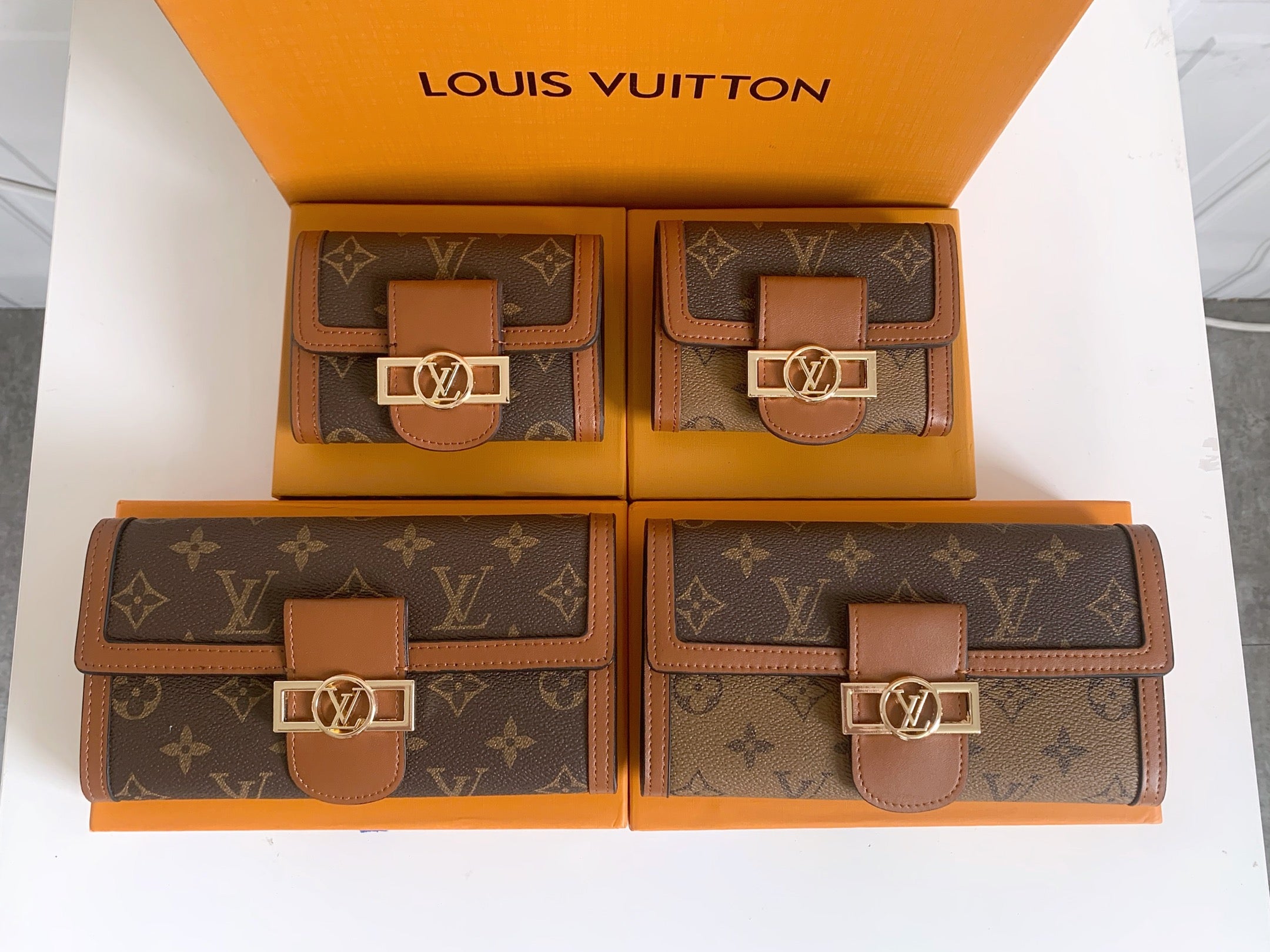 B1N55E33 Popular   leather wallets