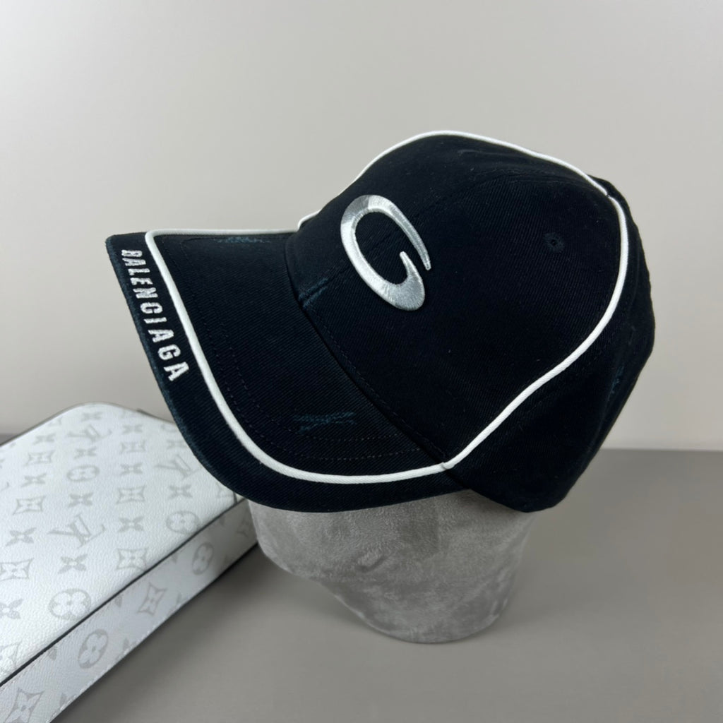 M1Z25J527 Popular hats