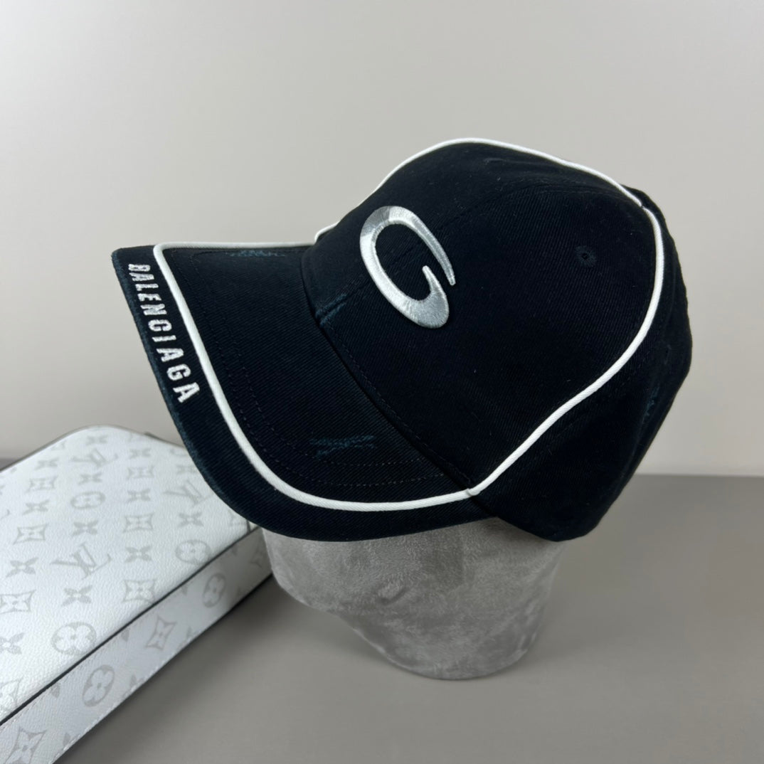 M1Z25J527 Popular hats