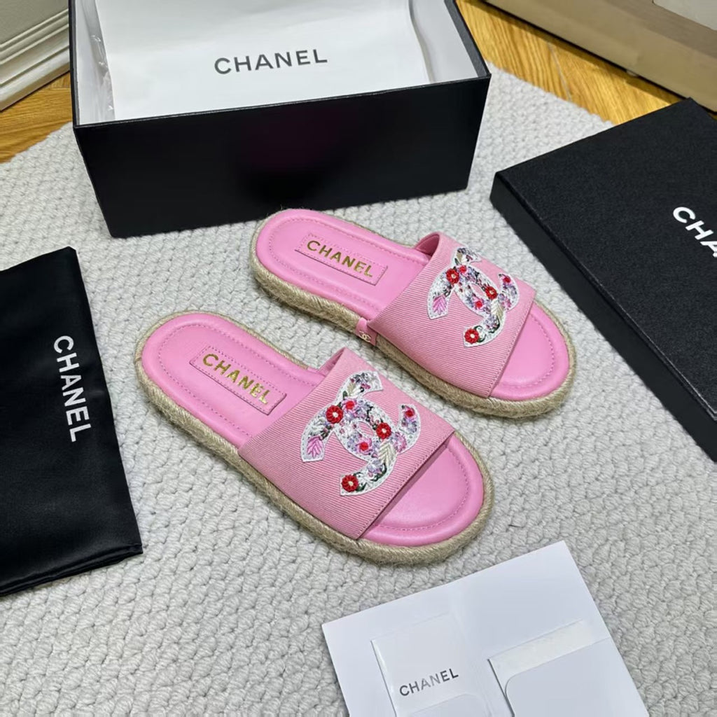 Z2Q55C43 Popular leather shoes