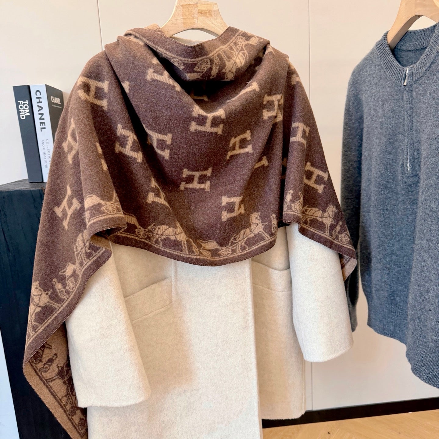 W1R86H23 Popular Winter Scarves