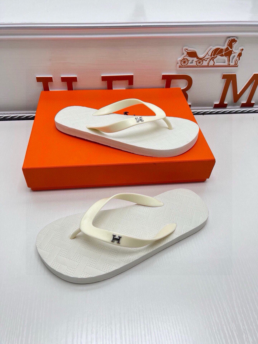 Z5Z35H296 Popular Slippers