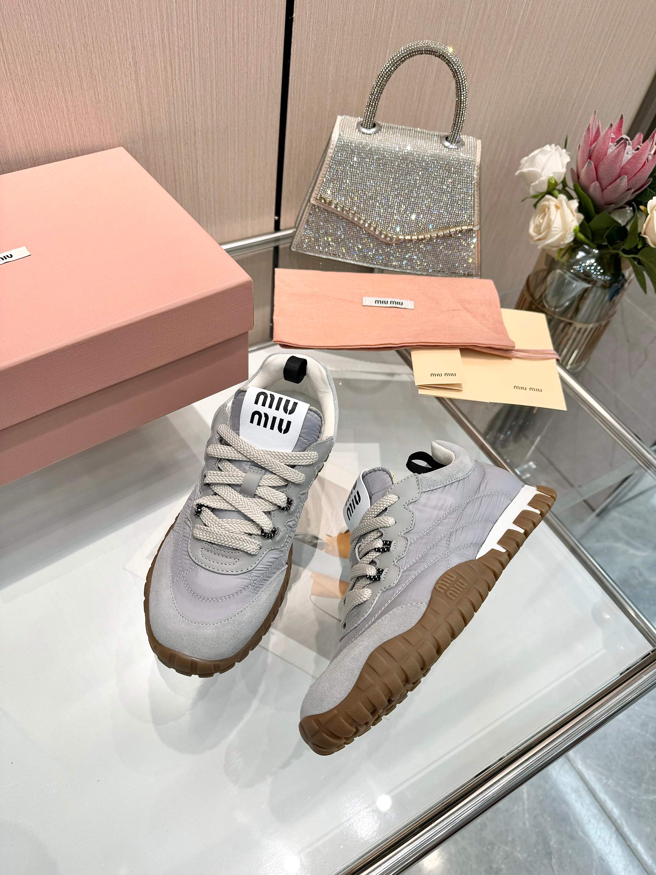 Z2Q95A18 Popular high-quality shoes