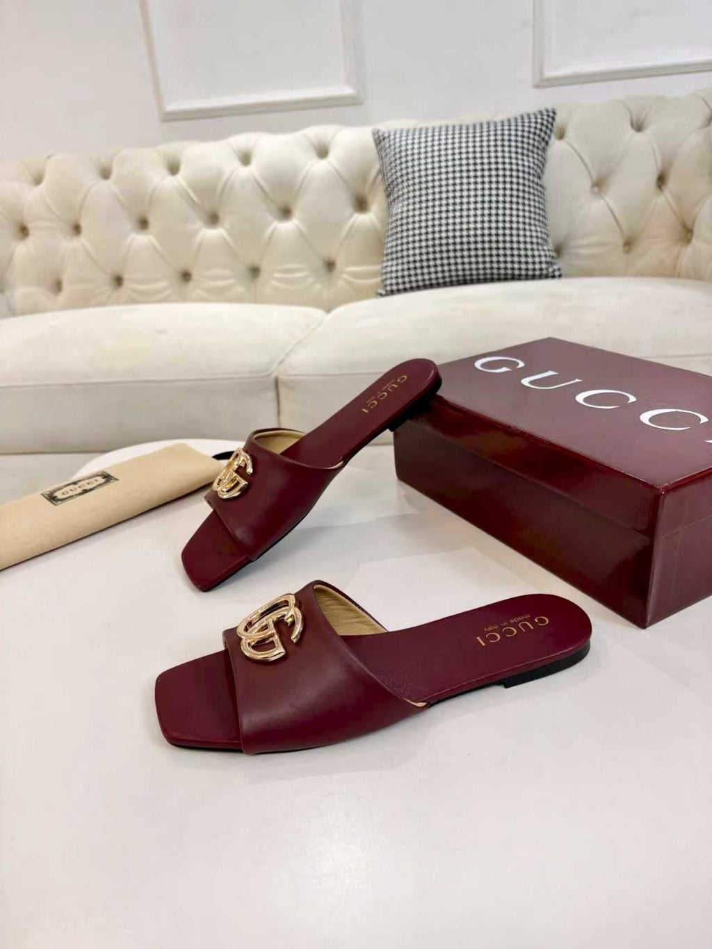 Z2P36B44 Popular high-quality leather Shoes