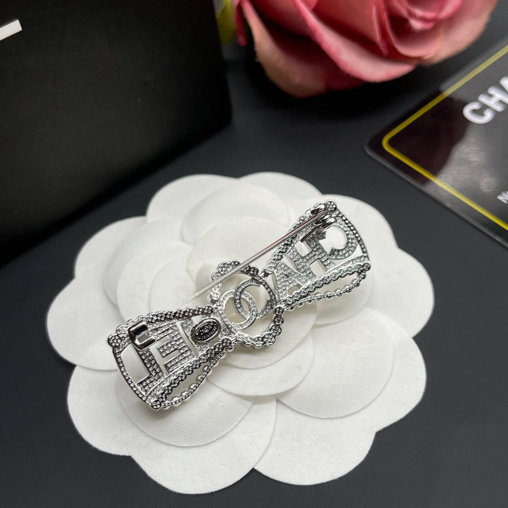 X1ZC894   Popular Brooch
