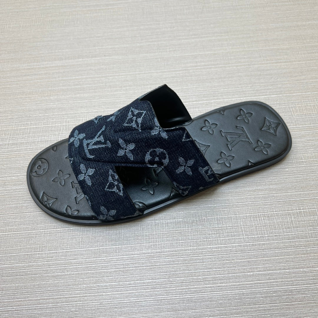 Z5ZE28 Popular slippers
