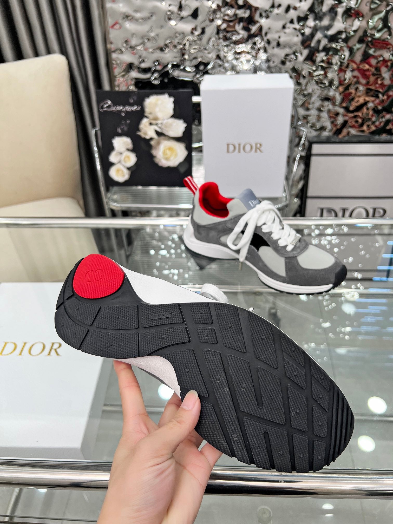 Z2Q105D309 Popular high-quality Shoes