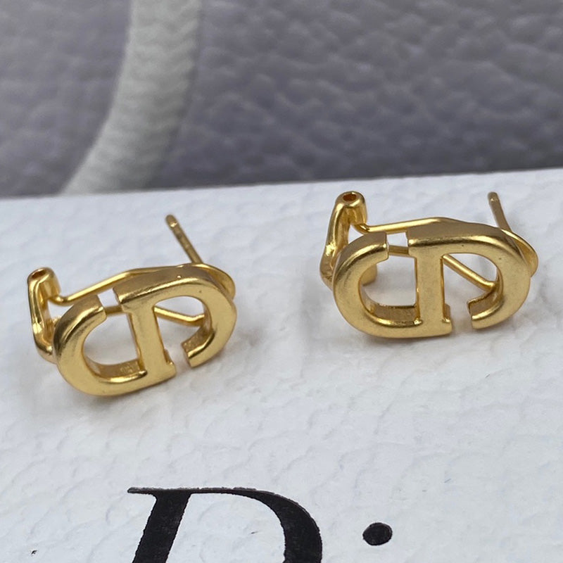 X1Y93D203E Popular   Earrings