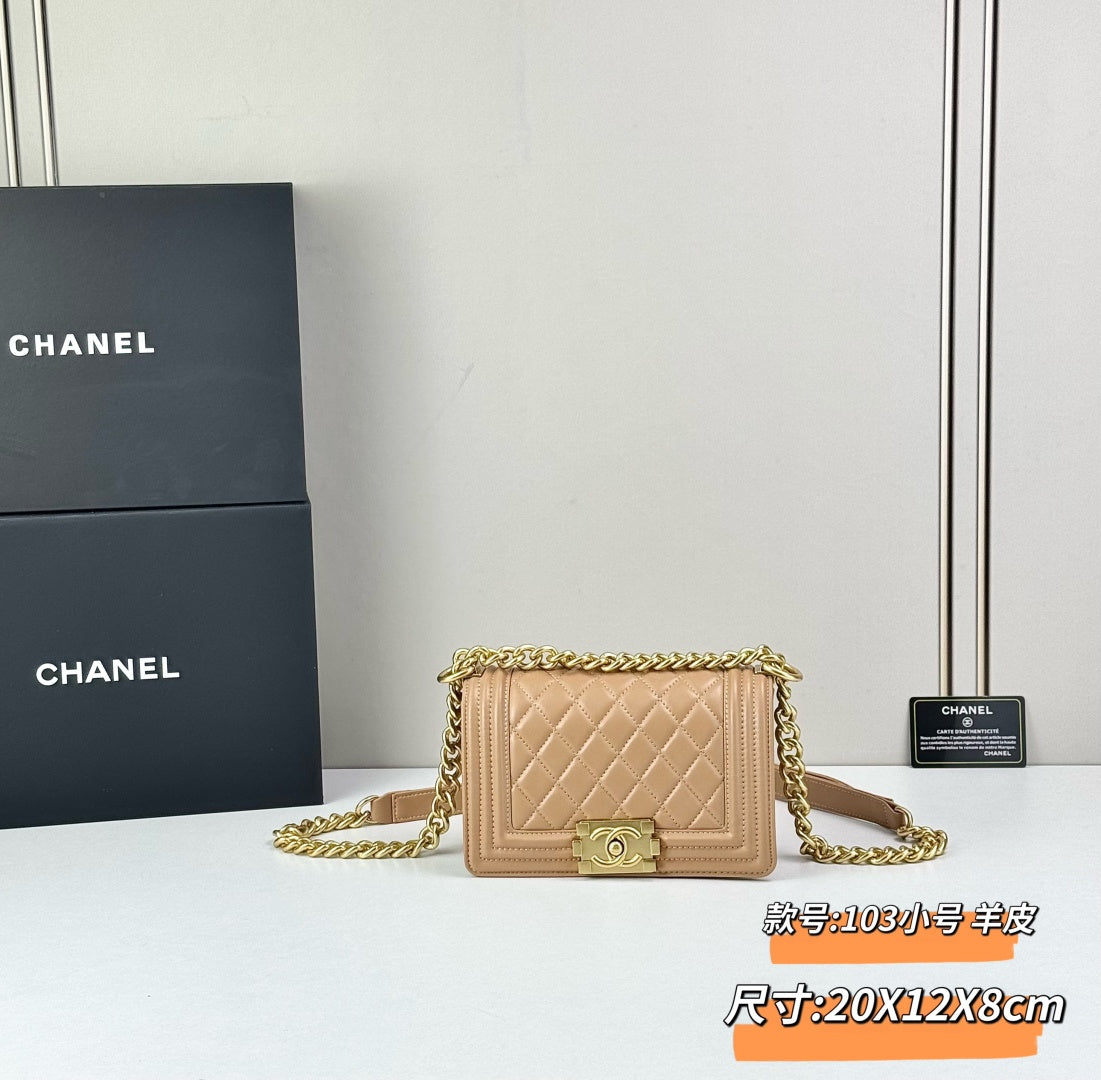 B1P36C16 Popular leather bag