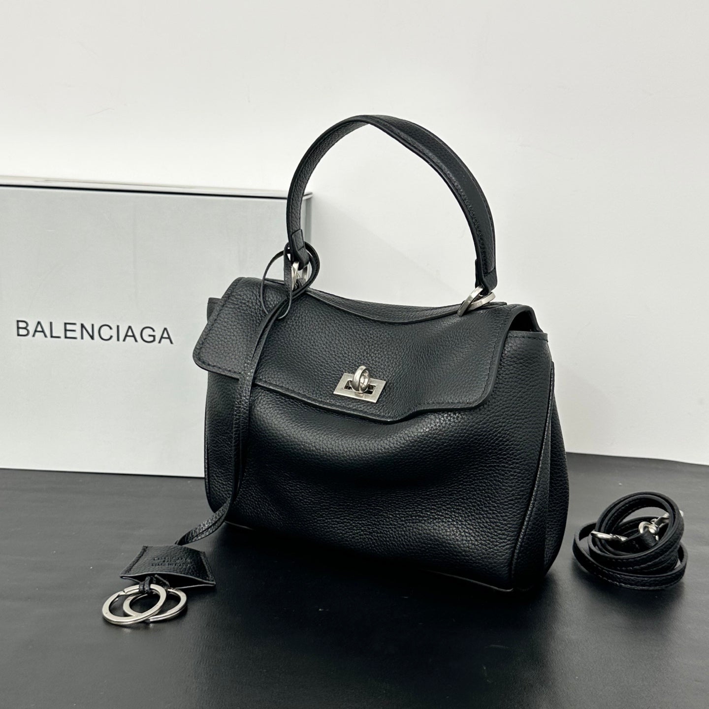 B1X15J4 Popular  leather bag