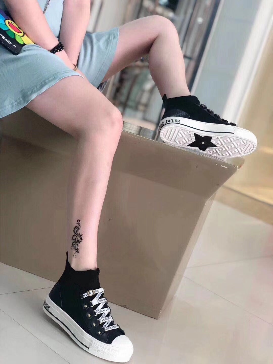 Z2Q105D426 Popular high-quality Shoes