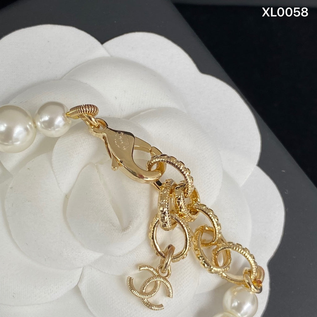 X1N83C222K  Popular Bracelet