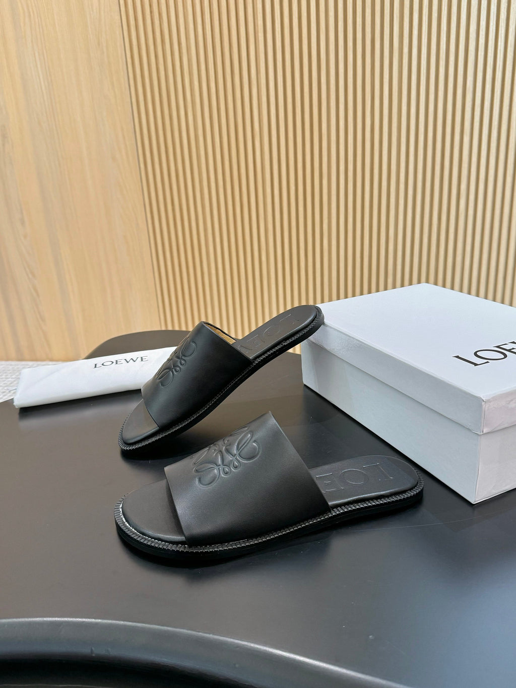 Z2R66A18 Popular high-quality leather shoes