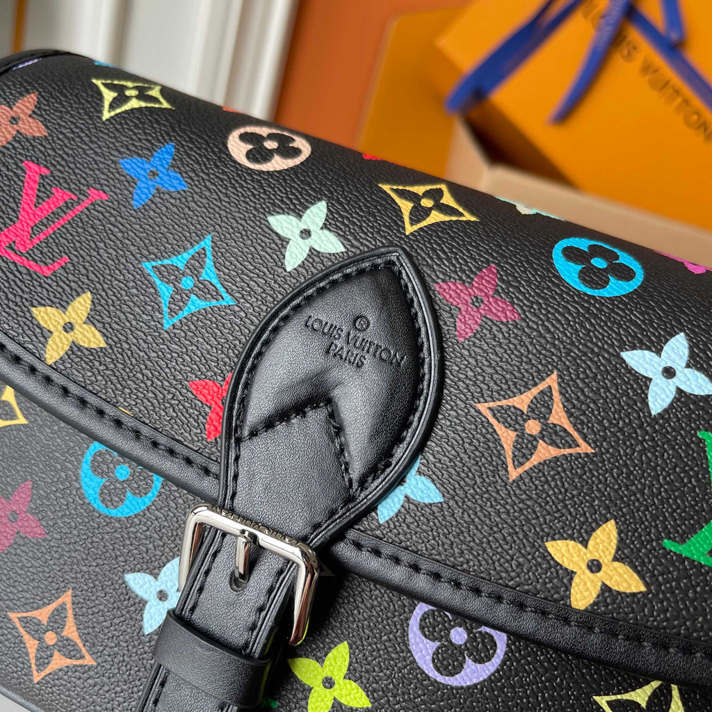 B1P36E37 Popular leather bag