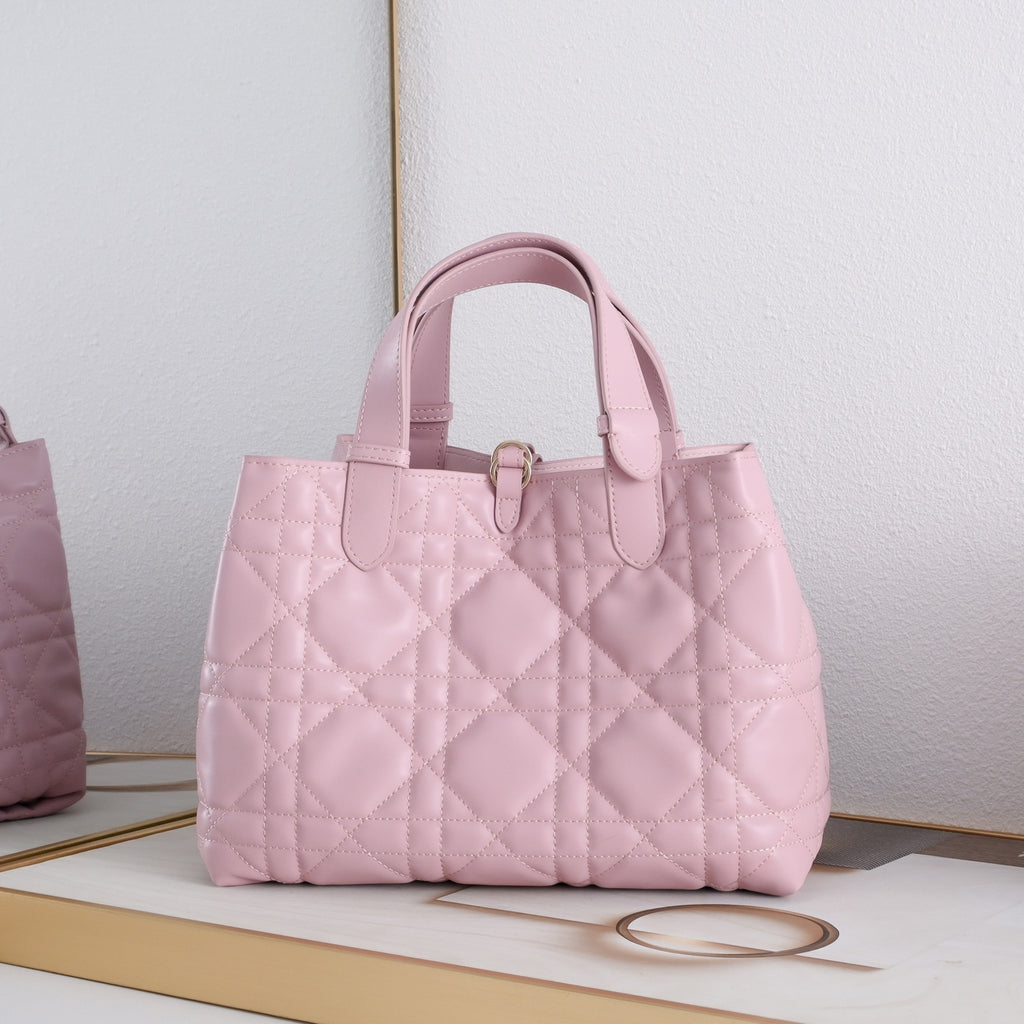 B1R76D40 Popular leather bag