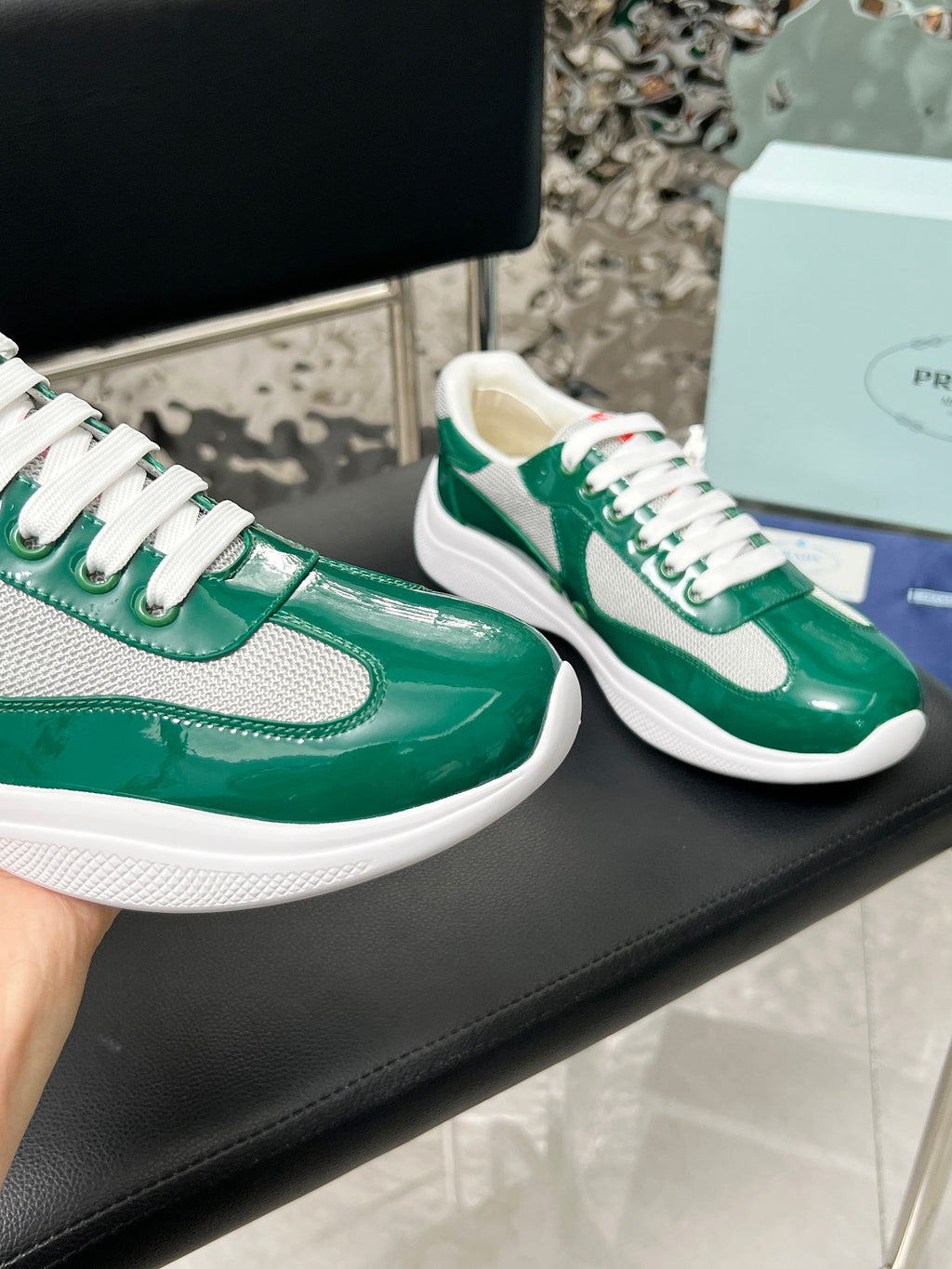 Z2P76P03 Popular high-quality leather Shoes