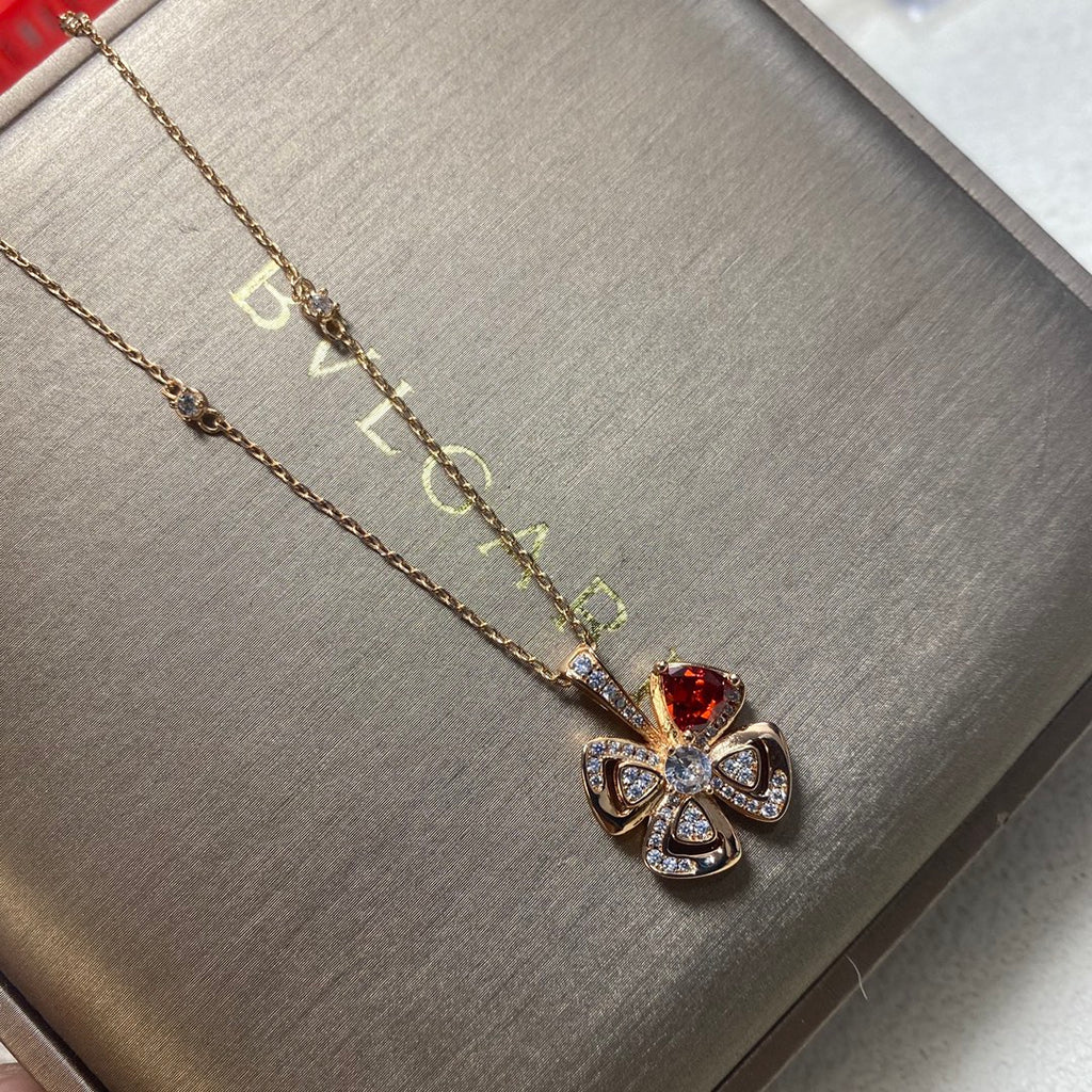 X1Q85S411X Popular Necklaces